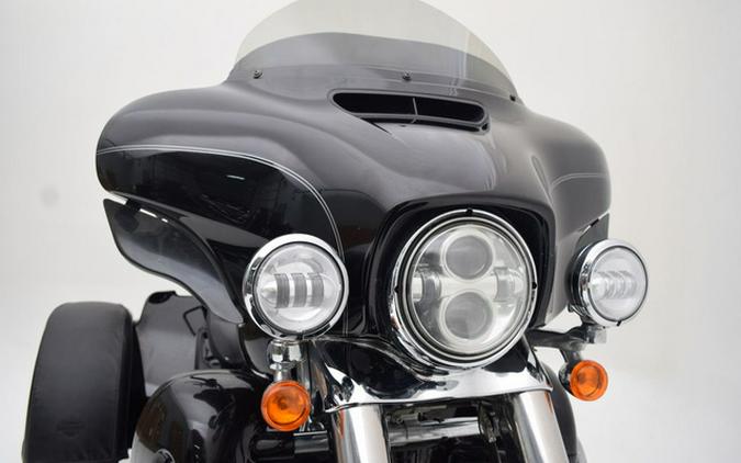 2014 Harley-Davidson FLHTCUTG - Tri Glide Ultra