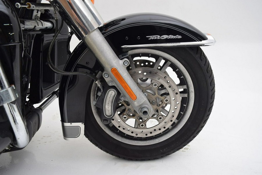 2014 Harley-Davidson FLHTCUTG - Tri Glide Ultra