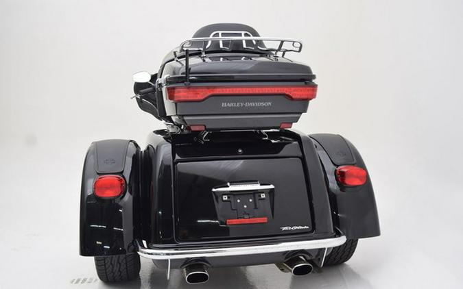 2014 Harley-Davidson FLHTCUTG - Tri Glide Ultra