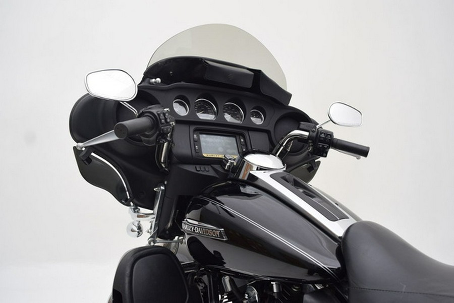 2014 Harley-Davidson FLHTCUTG - Tri Glide Ultra