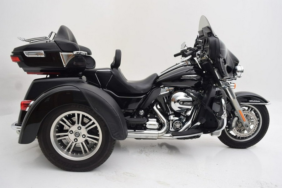 2014 Harley-Davidson FLHTCUTG - Tri Glide Ultra