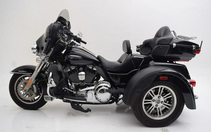 2014 Harley-Davidson FLHTCUTG - Tri Glide Ultra