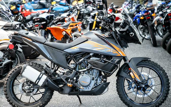 2022 KTM Adventure 390
