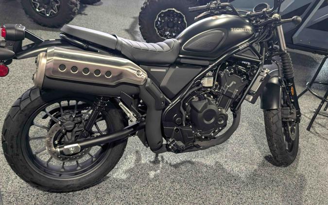 2026 Honda SCL500 Matte Black Metallic - 300005