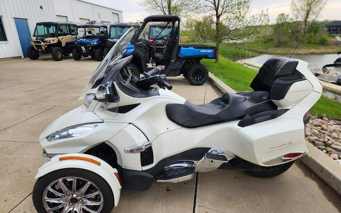 2014 Can-Am® Spyder RT Limited Platine Wheels