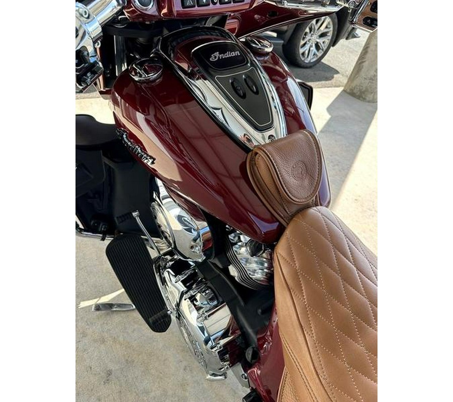 2020 Indian Motorcycle® Roadmaster® Burgundy Metallic