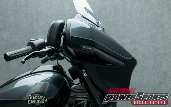 2025 HARLEY DAVIDSON FLHXU STREET GLIDE ULTRA W/ABS