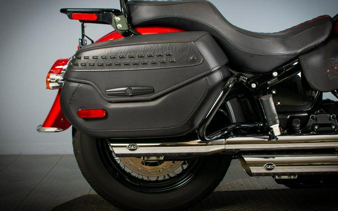 2019 Harley-Davidson Heritage Classic 107