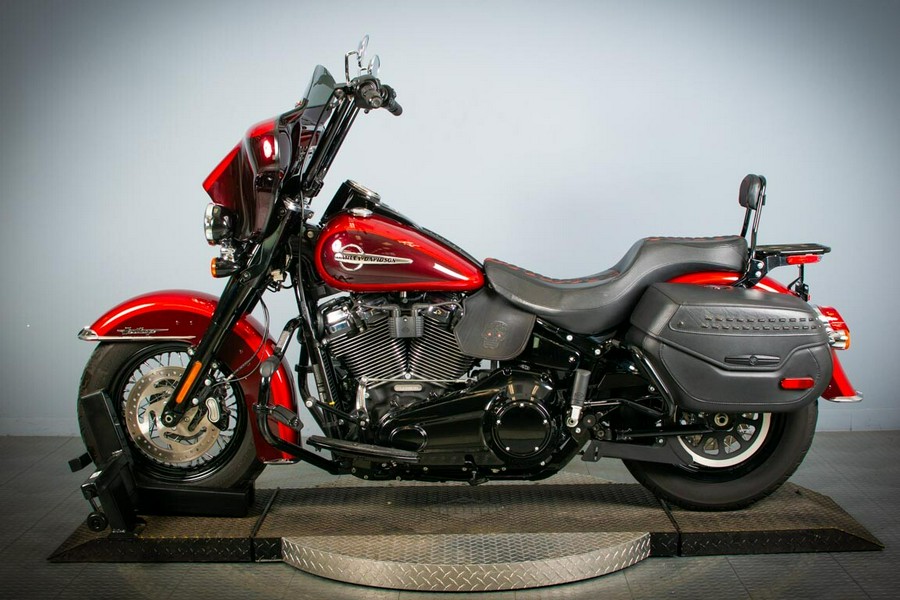 2019 Harley-Davidson Heritage Classic 107