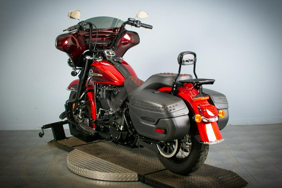 2019 Harley-Davidson Heritage Classic 107
