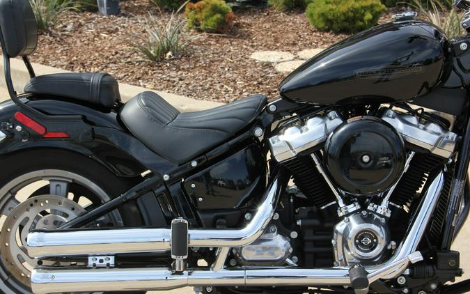 2022 Harley-Davidson Softail Standard