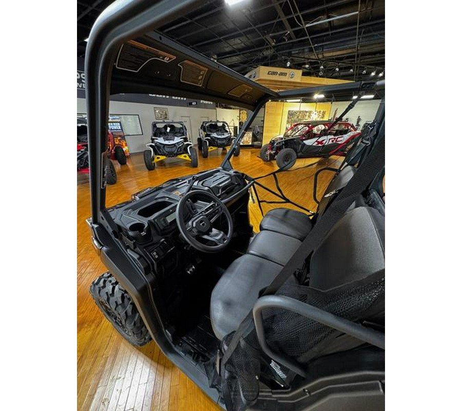 2024 Can-Am® Defender MAX DPS HD10