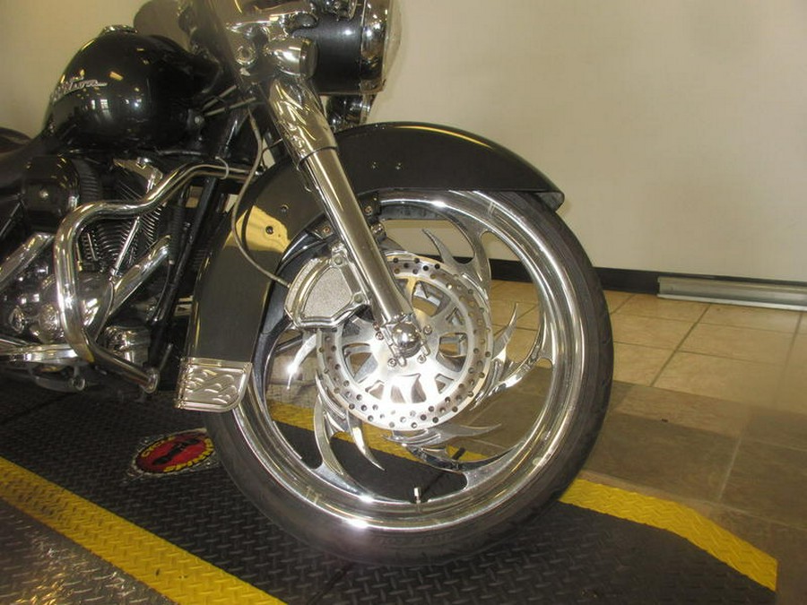 2006 Harley-Davidson® FLHRS - Road King® Custom