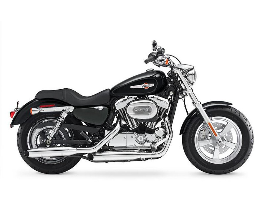 2015 Harley-Davidson® XL1200C - Sportster® 1200 Custom