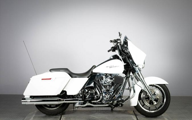 2016 Harley-Davidson Street Glide Special FLHXS