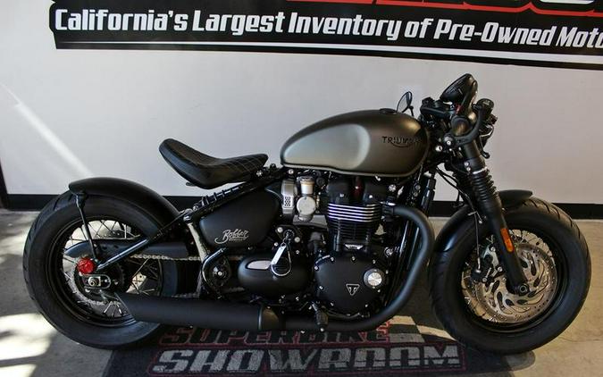 2020 Triumph Bonneville Bobber Black Matte Ironstone