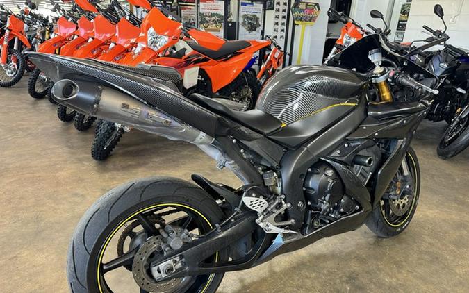 2006 Yamaha YZF R1