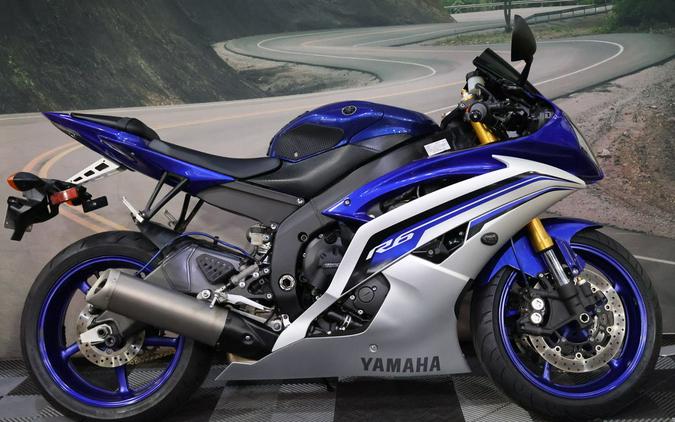 2016 Yamaha YZF-R6 Team Yamaha Blue/Matte Silver