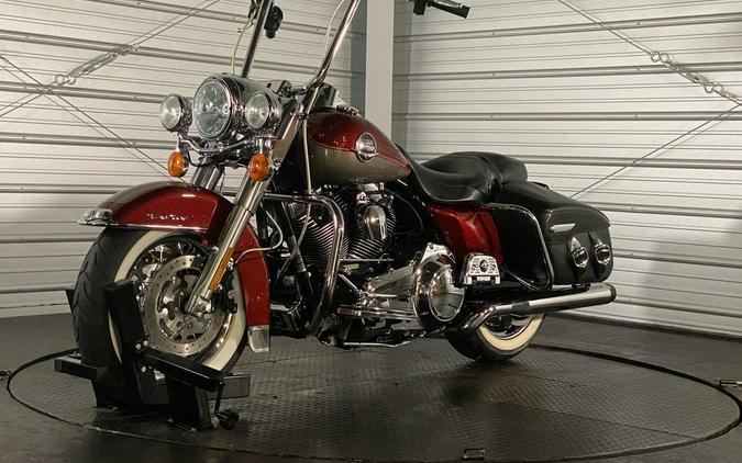 2009 Harley-Davidson® FLHRC - Road King® Classic