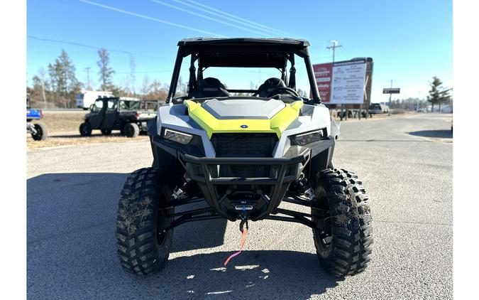 2024 Polaris Industries GENERAL XP 4 1000 SPORT - GHOST GRAY