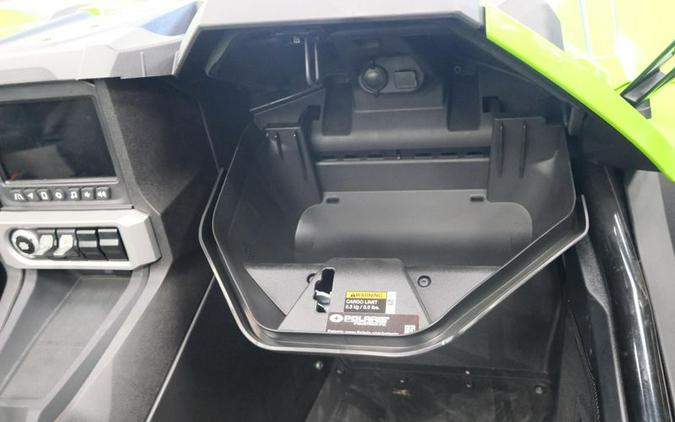 New 2025 POLARIS SLINGSHOT SL MANUAL