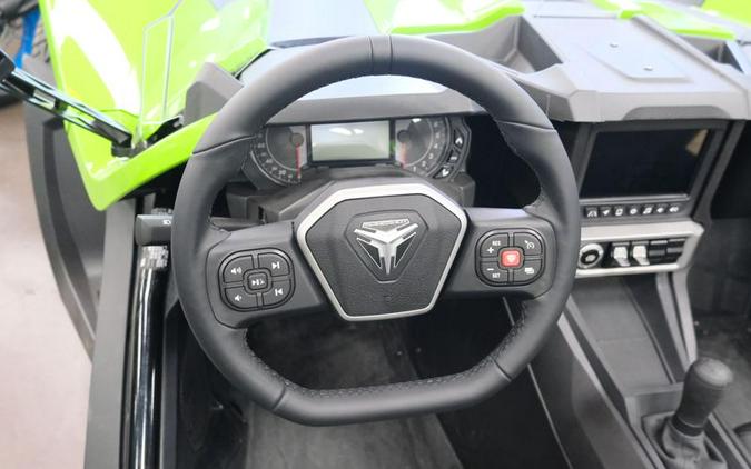 New 2025 POLARIS SLINGSHOT SL MANUAL