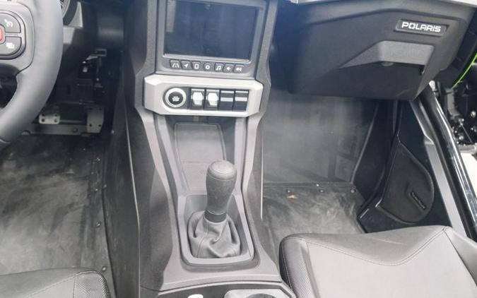 New 2025 POLARIS SLINGSHOT SL MANUAL