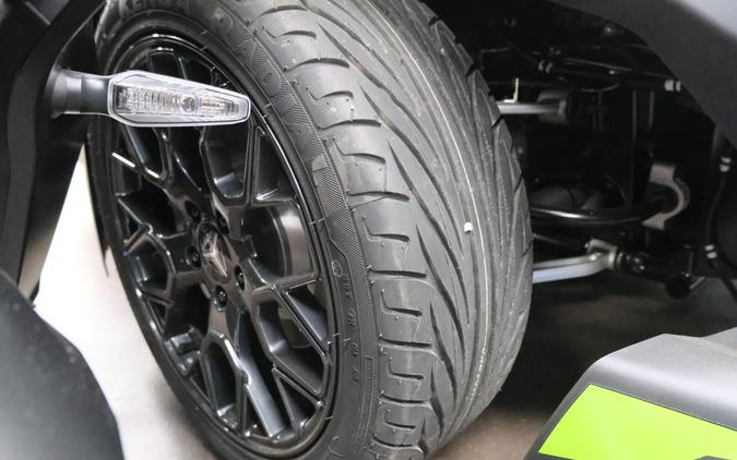 2025 POLARIS SLINGSHOT SL MANUAL