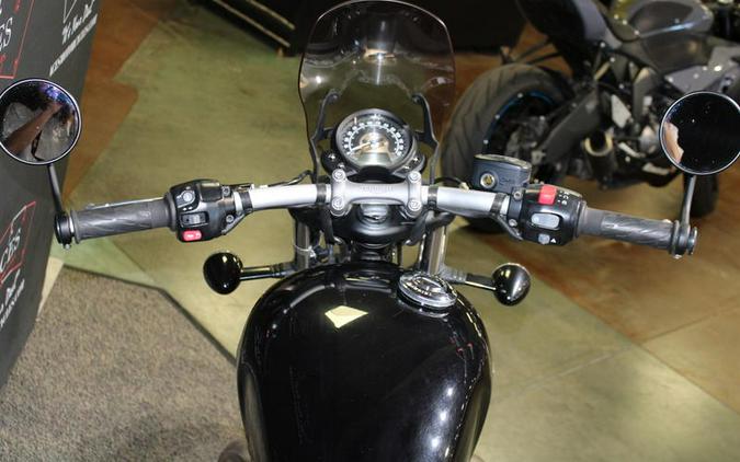 2020 Triumph BONNEVILLE BOBBER