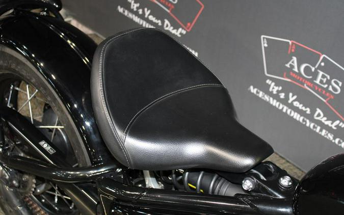 2020 Triumph BONNEVILLE BOBBER