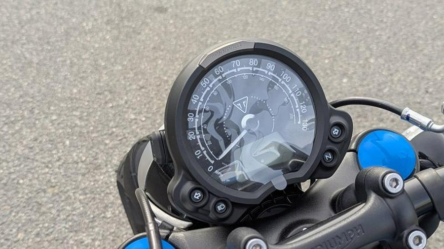 2026 Triumph Bonneville Bobber Interstellar Blue