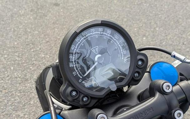 2026 Triumph Bonneville Bobber Interstellar Blue