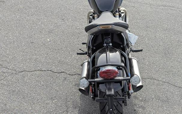 2026 Triumph Bonneville Bobber Interstellar Blue