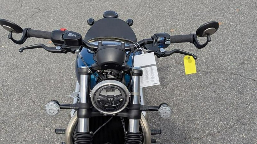 2026 Triumph Bonneville Bobber Interstellar Blue