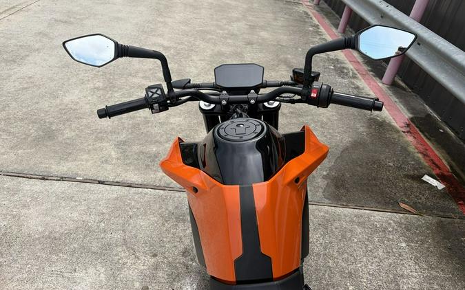 2023 KTM 790 DUKE