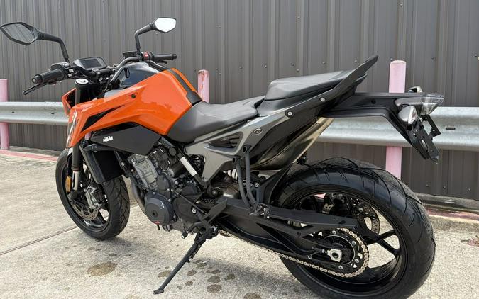 2023 KTM 790 DUKE