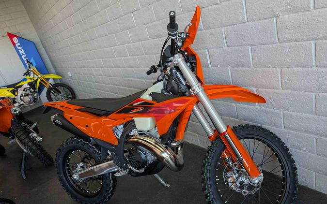 2027 KTM 300 XC-W - 341748