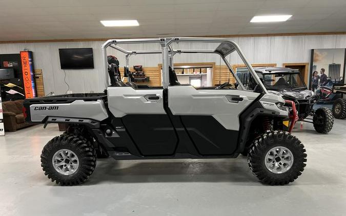 2024 Can-Am® Defender MAX X mr with Half-Doors HD10