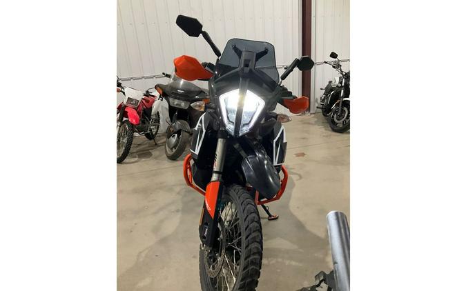 2020 KTM Adventure 790 R