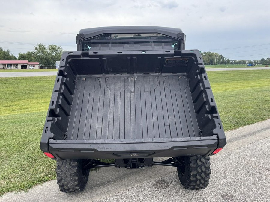 2019 Can-Am® Defender XT™ CAB HD10 Mossy Oak Break-Up Country Camo