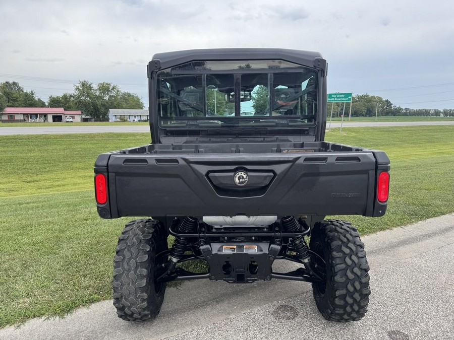 2019 Can-Am® Defender XT™ CAB HD10 Mossy Oak Break-Up Country Camo