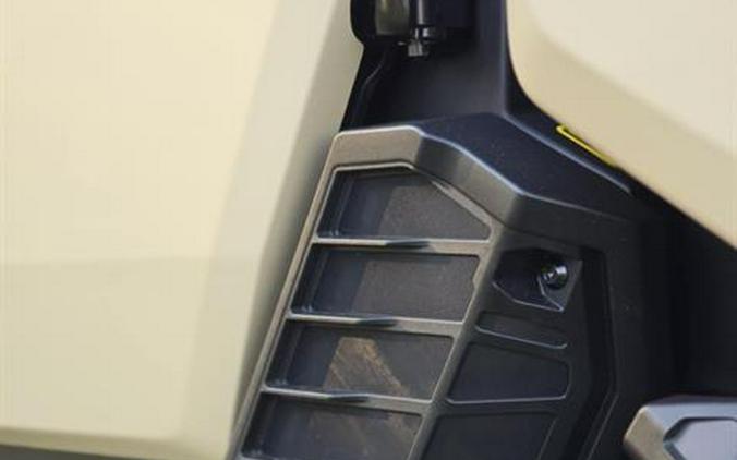 2026 Can-Am Defender Limited HD11