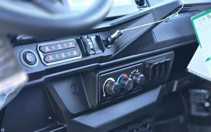 2026 Can-Am Defender Limited HD11