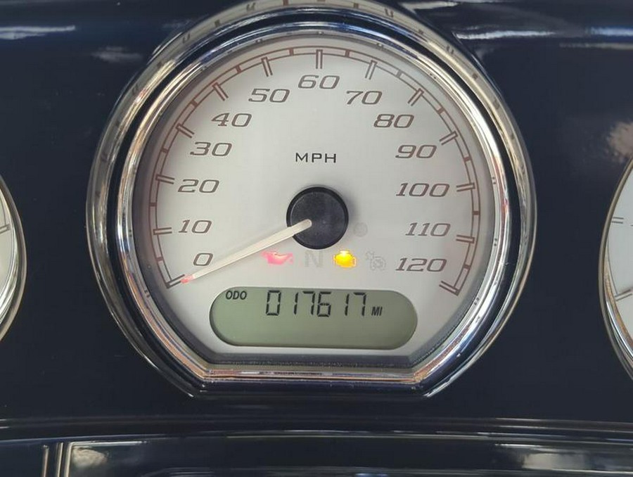 2017 Harley-Davidson® FLHXS - Street Glide® Special