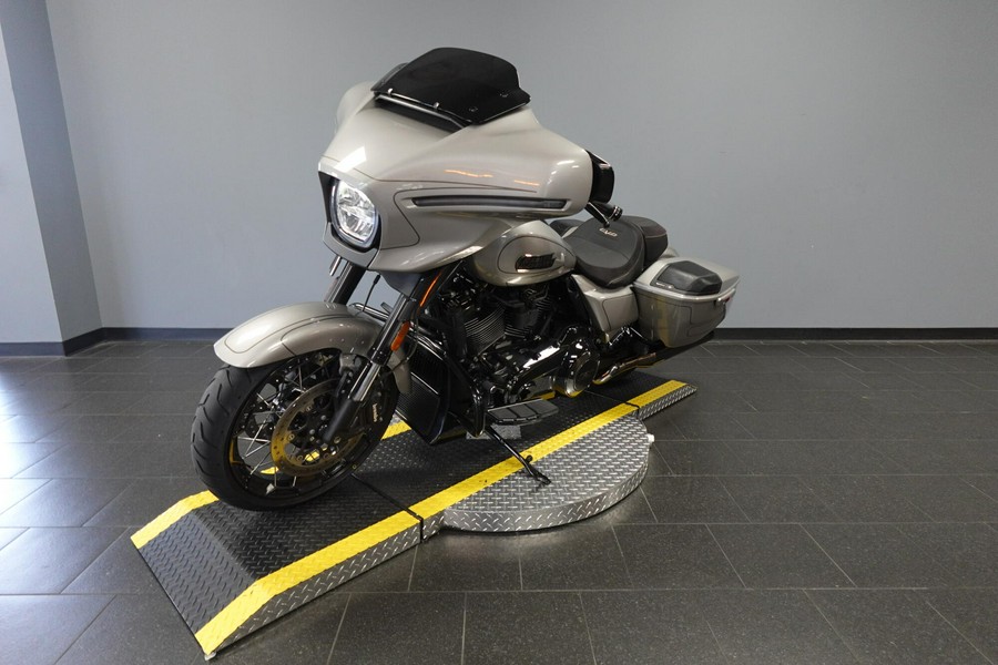 2023 Harley-Davidson CVO Street Glide FLHXSE