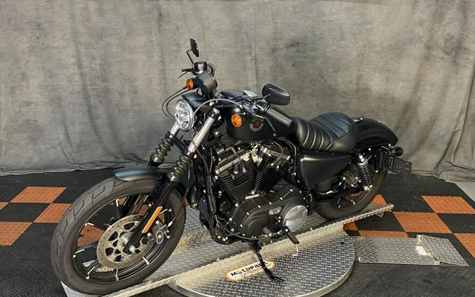 XL 883N 2021 Iron 883