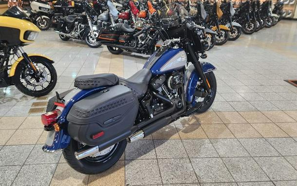 2023 Harley-Davidson FLHCS - Heritage Classic