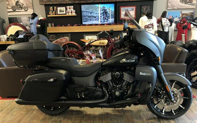 2023 Indian Motorcycle Roadmaster Dark Horse