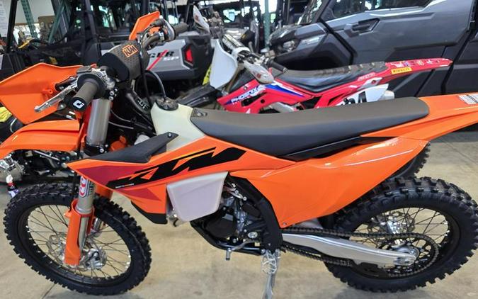 2025 KTM 125 XC