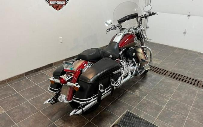 2009 Harley-Davidson® FLHRC - Road King® Classic